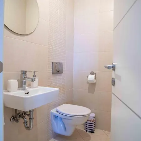 Apartman Into The Blue Kostrena