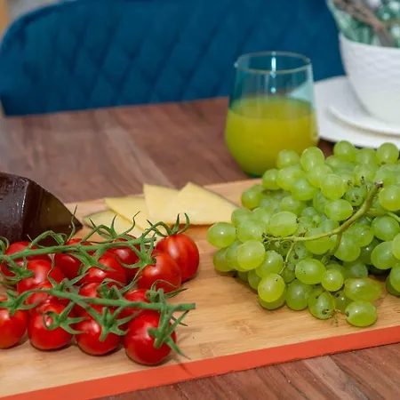 דירה Into The Blue